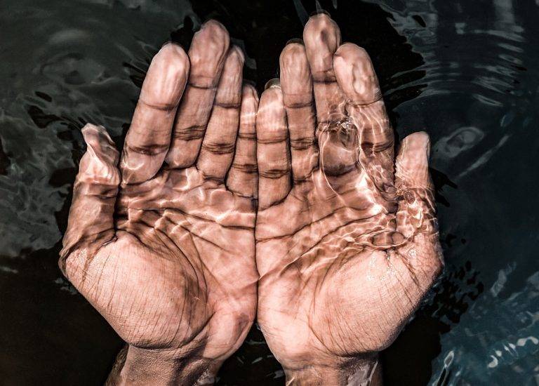 Why Skin Needs Moisture